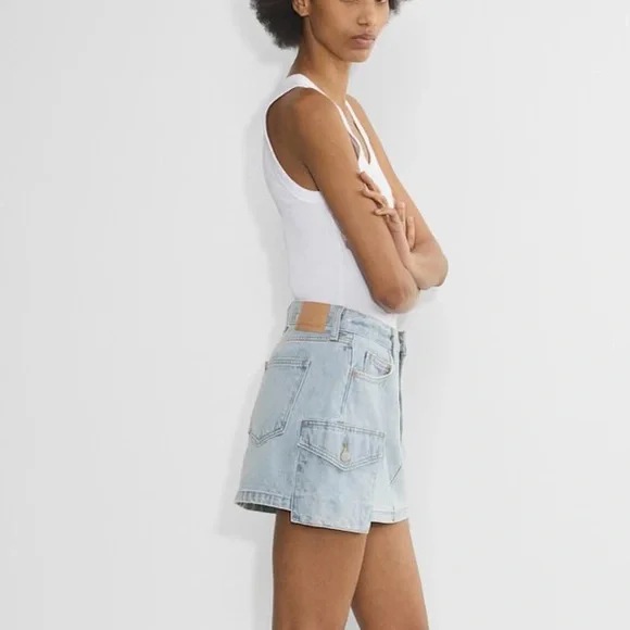 Aritzia Denim Forum The '90s Cargo Classic Mini Size 30 - Picture 3 of 16